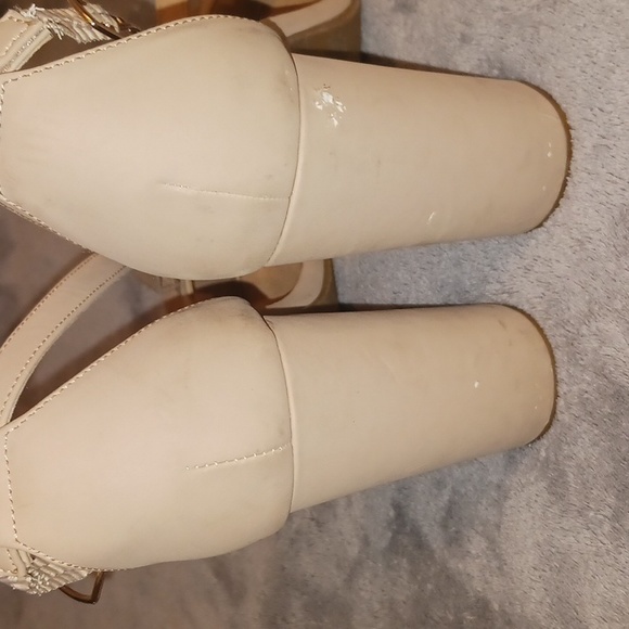 Chunky heel sandals - Picture 3 of 5